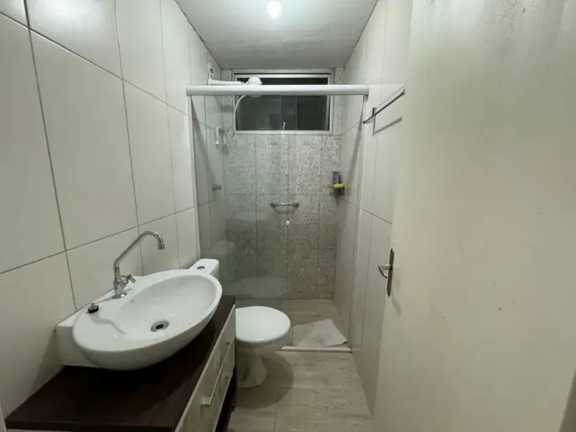 Apartamento mobiliado com 2 dormitórios e 1 vaga de garagem no Centro de Balneário Camboriú — foto 6