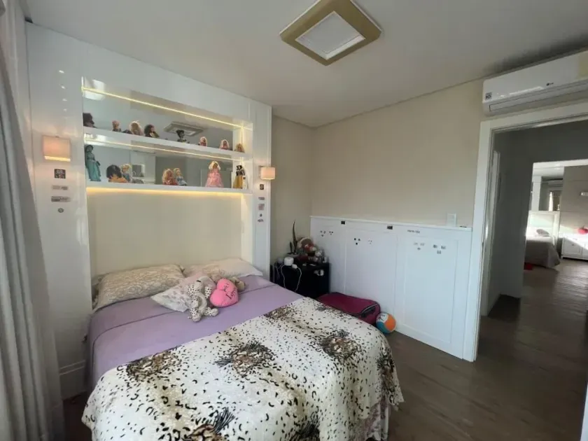 Apartamento mobiliado com 3 suítes e 2 vagas de garagem em Balneário Camboriú — foto 12