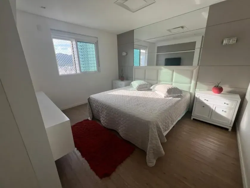 Apartamento mobiliado com 3 suítes e 2 vagas de garagem em Balneário Camboriú — foto 14