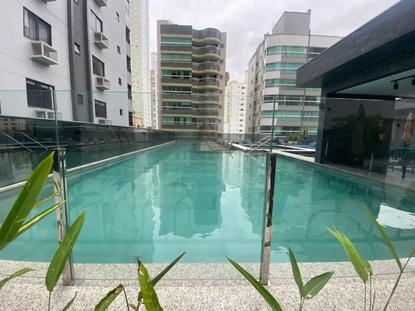 Apartamento de alto padrão com vista para o mar com 4 suítes e 2 vagas em Balneário Camboriú — foto 3