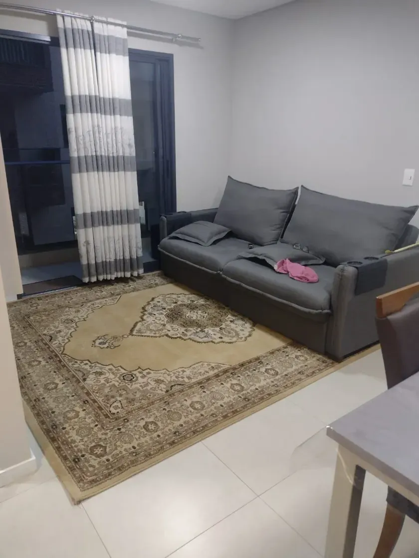 Apartamento mobiliado com 1 dormitório e 1 vaga de garagem no Centro de Balneário Camboriú-SC — foto 2