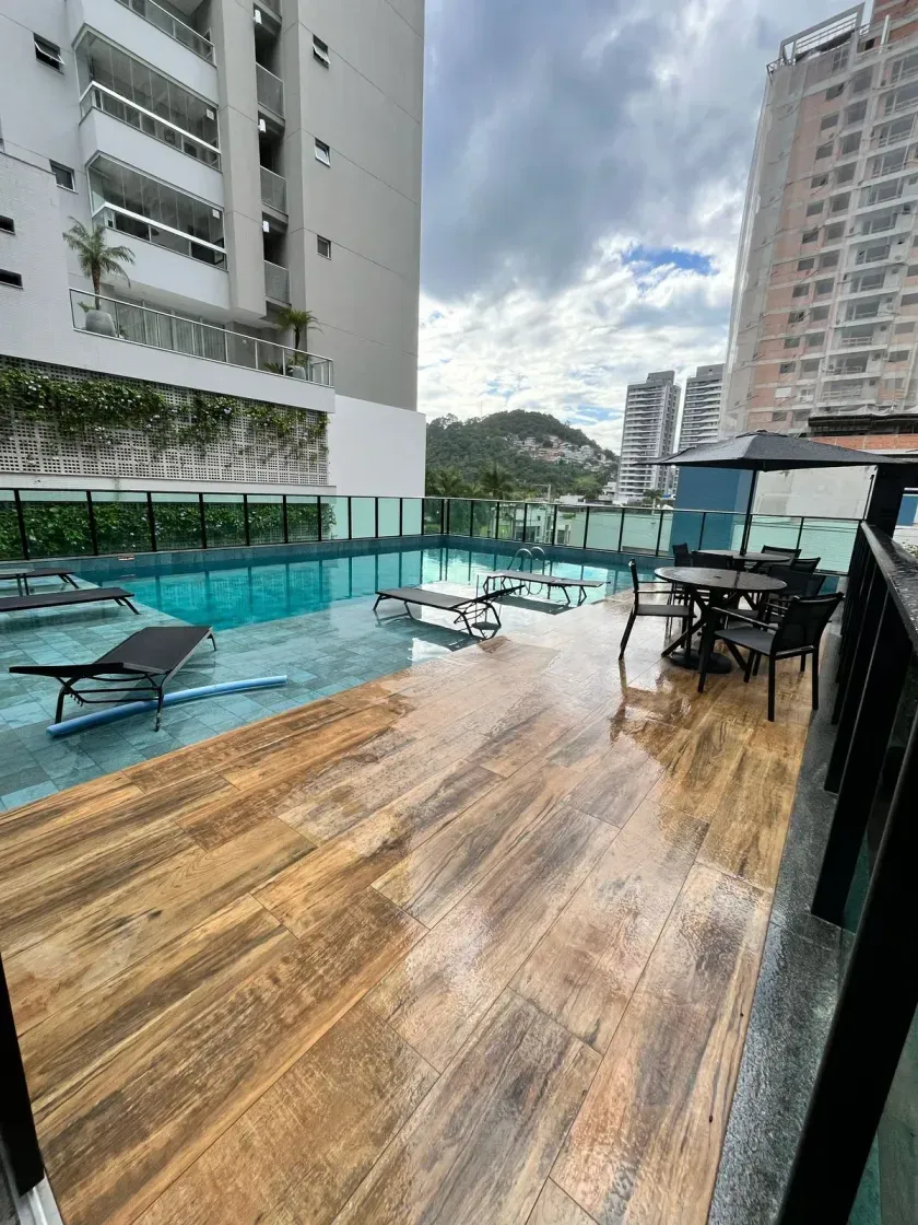 Oportunidade: Apartamento mobiliado com 2 suítes 2 vagas de garagem na Brava — foto 12