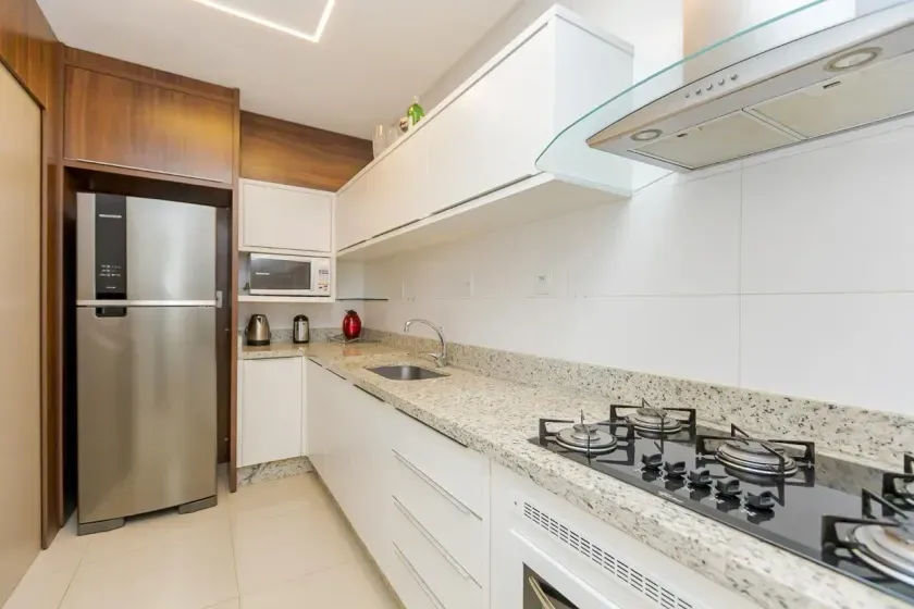 Apartamento no Ed Residencial Figueira da Foz com 3 dormitórios em Balneário Camboriú — foto 2