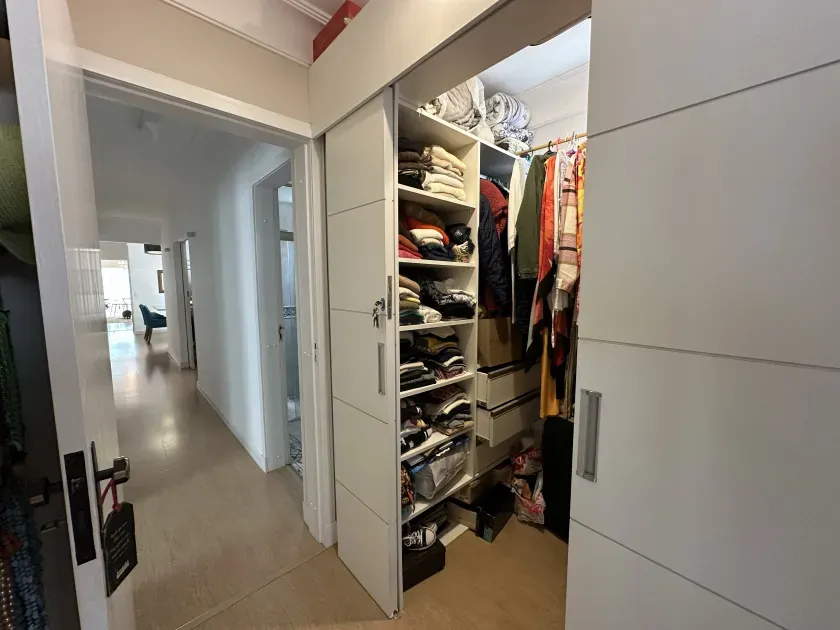 Apartamento mobiliado vista mar com 3 dormitórios sendo 2 suítes e 2 vagas, na Barra Sul-BC — foto 10