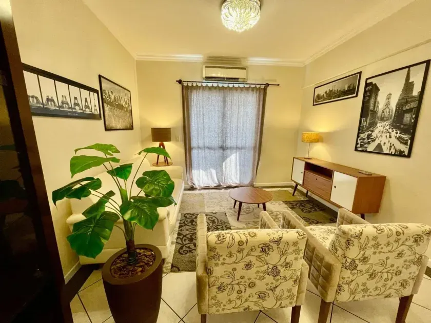Apartamento no Ed Flor de Acácia com 2 dormitórios em Balneário Camboriú — foto 3