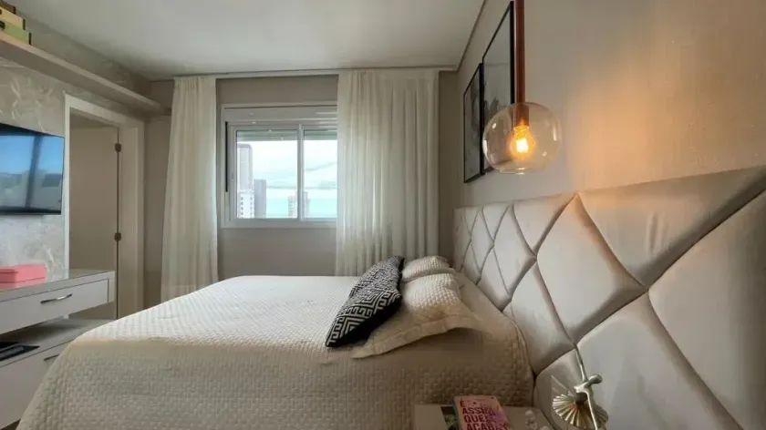 Apartamento mobiliado com 2 suítes, 2 demi-suítes e 3 vagas de garagem em Balneário Camboriú — foto 29
