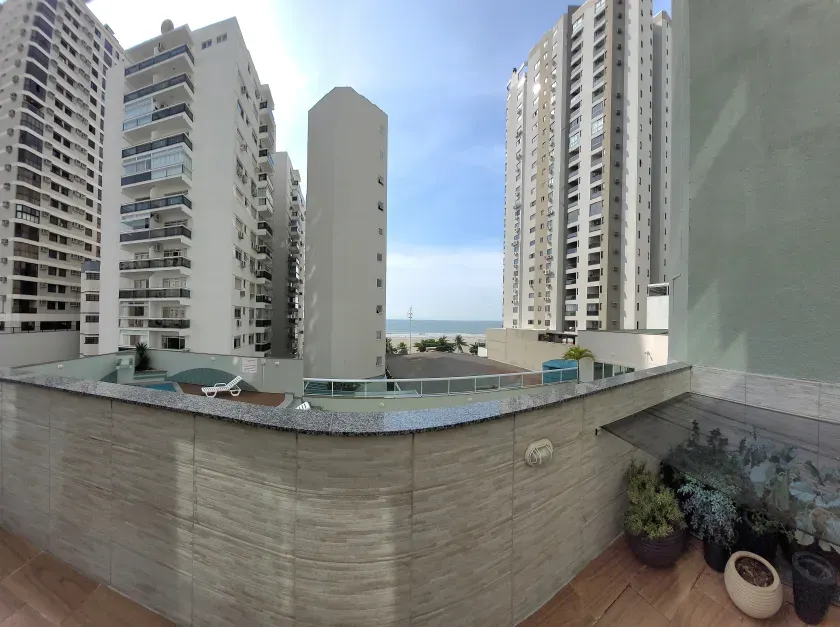 Apartamento mobiliado com 3 dormitórios sendo 2 suítes  e 2 vagas em Balneário Camboriú — foto 12