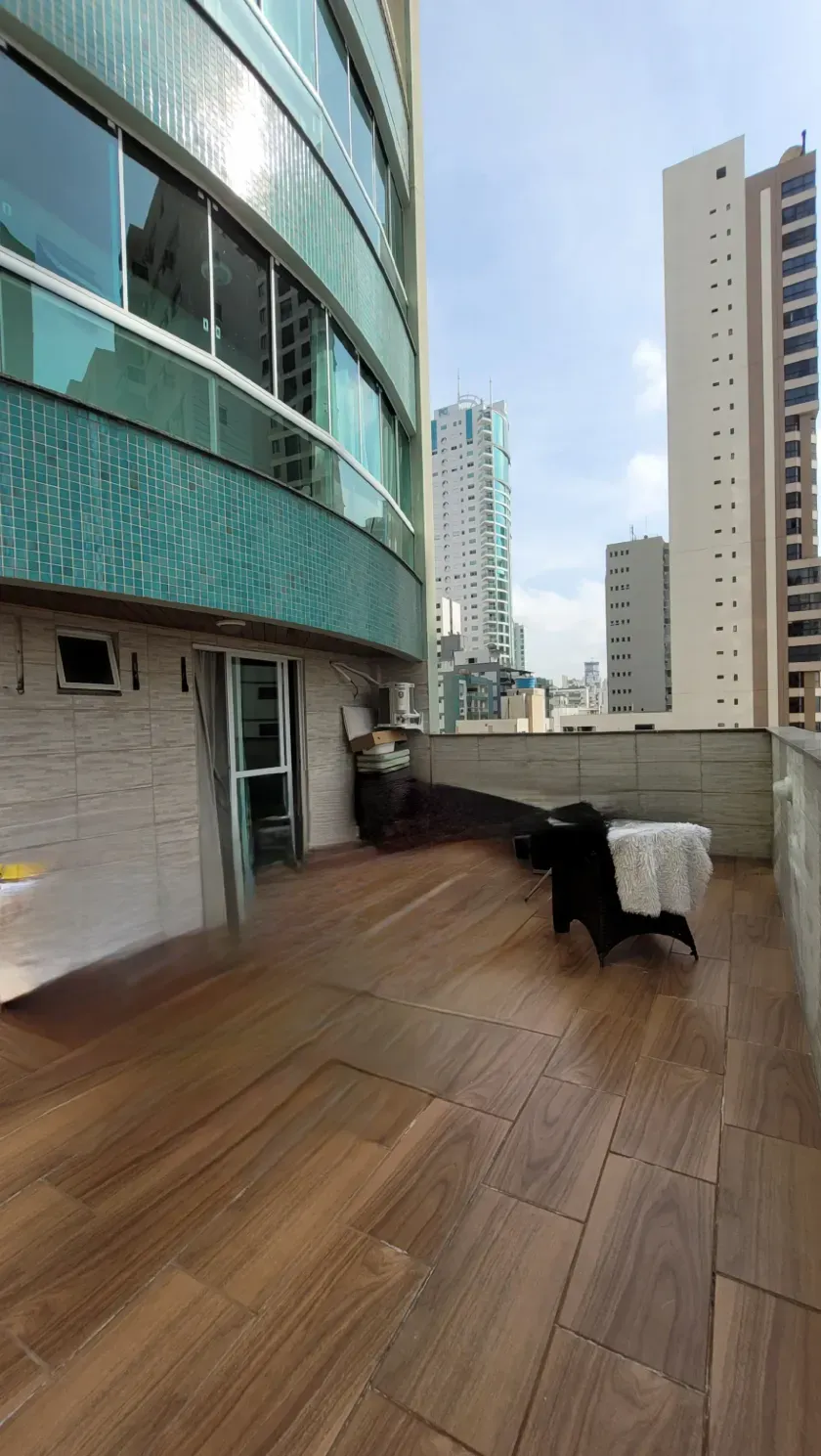 Apartamento mobiliado com 3 dormitórios sendo 2 suítes  e 2 vagas em Balneário Camboriú — foto 10
