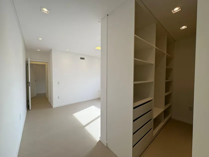 Casa no Condomínio Caledônia Private Village com 3 suítes em Camboriú — foto 12