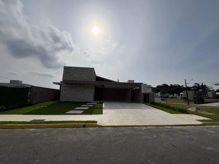 Casa no Condomínio Caledônia Private Village com 3 suítes em Camboriú — foto 19