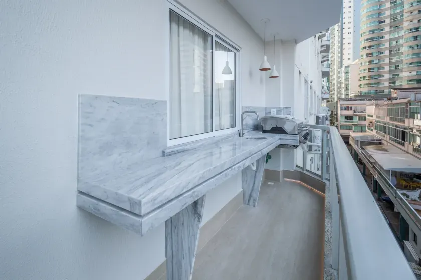 Apartamento Frente Mar com 4 dormitórios sendo 2 suítes em Balneário Camboriú/SC — foto 15