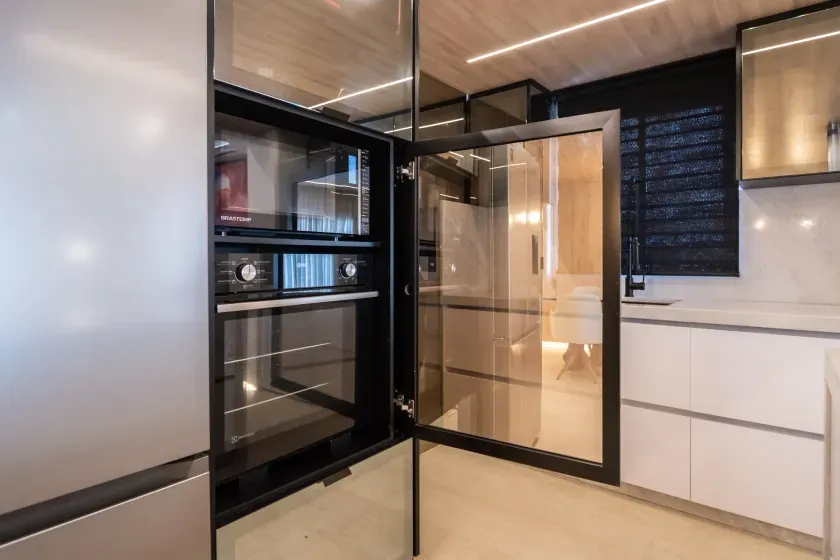 Apartamento Frente Mar com 4 dormitórios sendo 2 suítes em Balneário Camboriú/SC — foto 17