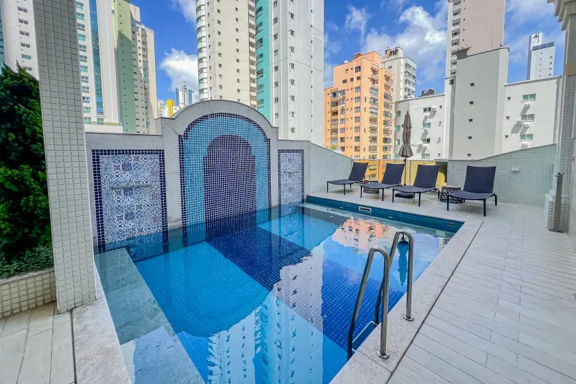 Apartamento no Solar Gonçalves com 3 Suítes em Balneário Camboriú — foto 5