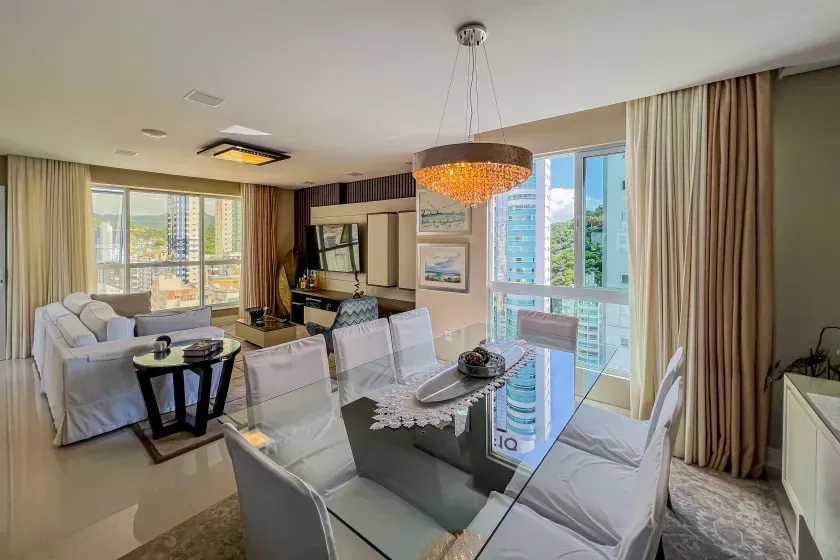 Apartamento no Solar Gonçalves com 3 Suítes em Balneário Camboriú — foto 38