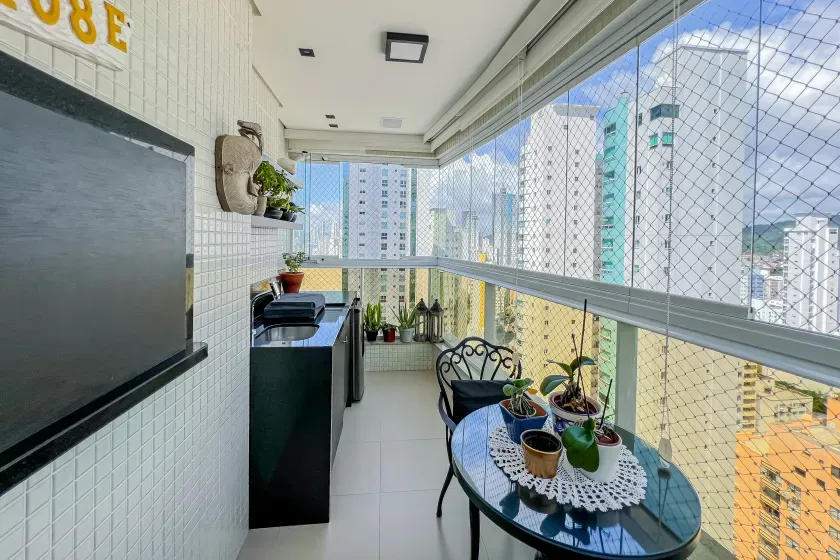 Apartamento no Solar Gonçalves com 3 Suítes em Balneário Camboriú — foto 51