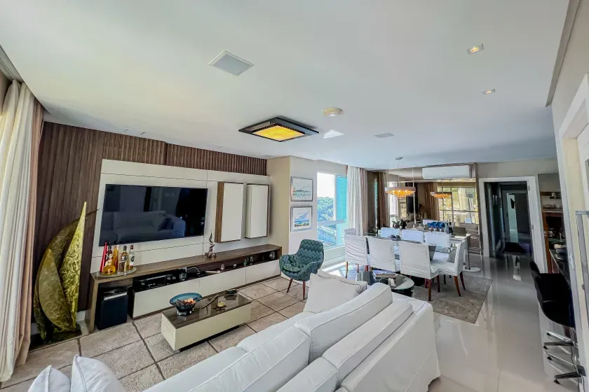 Apartamento no Solar Gonçalves com 3 Suítes em Balneário Camboriú — foto 52