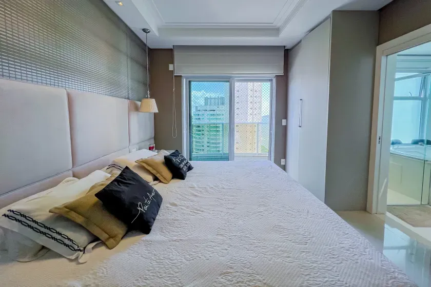 Apartamento no Solar Gonçalves com 3 Suítes em Balneário Camboriú — foto 77