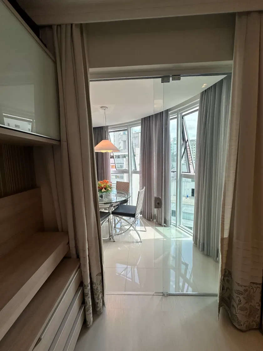 Apartamento alto padrão com 3 suítes e 4 vagas de garagem em - Balneário Camboriú/SC — foto 9