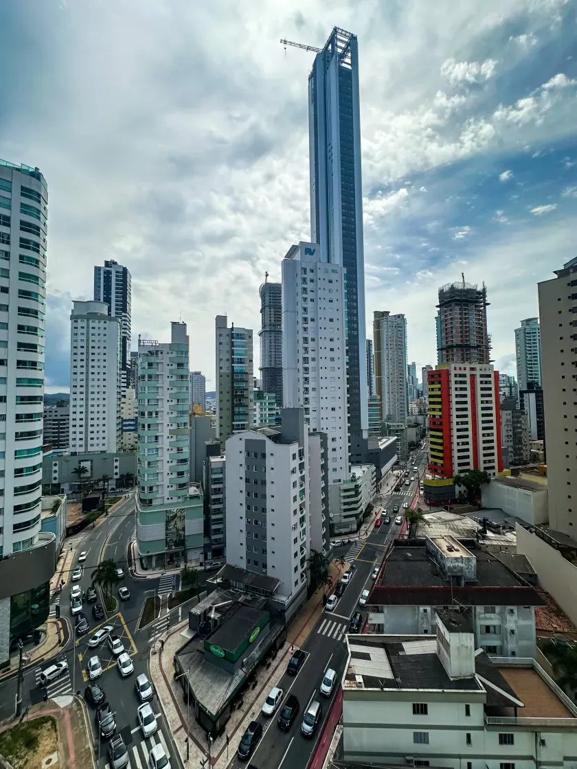 Apartamento alto padrão com 3 suítes e 4 vagas de garagem em - Balneário Camboriú/SC — foto 22