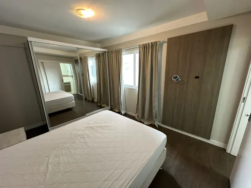 Apartamento semi-mobiliado com 1 suíte,  2 Demi e 2 vagas de garagem na Praia Brava em Itajaí — foto 13