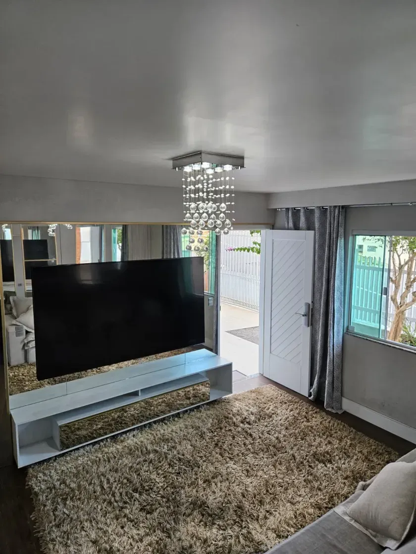 Terreno com 350 m² já com 2 Casas em processo de Condomínio no bairro Ariribá.