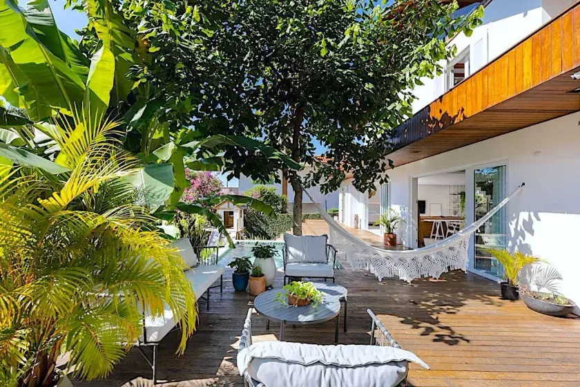 Casa com 3 dormitórios sendo 2 suítes com jardim e piscina Praia de Taquaras, Balneário Camboriú SC — foto 19