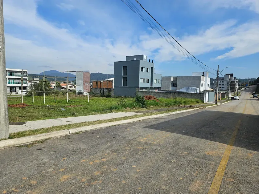 Terreno de esquina com 543,58 m² no Bairro da Barra em Balneário Camboriú SC — foto 14