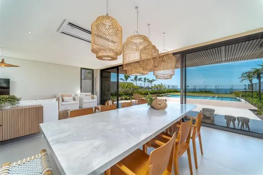 Casa frente mar mobiliada com 4 suítes em Balneário Camboriú — foto 12