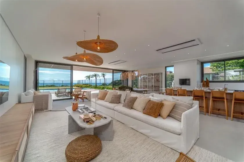 Casa frente mar mobiliada com 4 suítes em Balneário Camboriú — foto 27