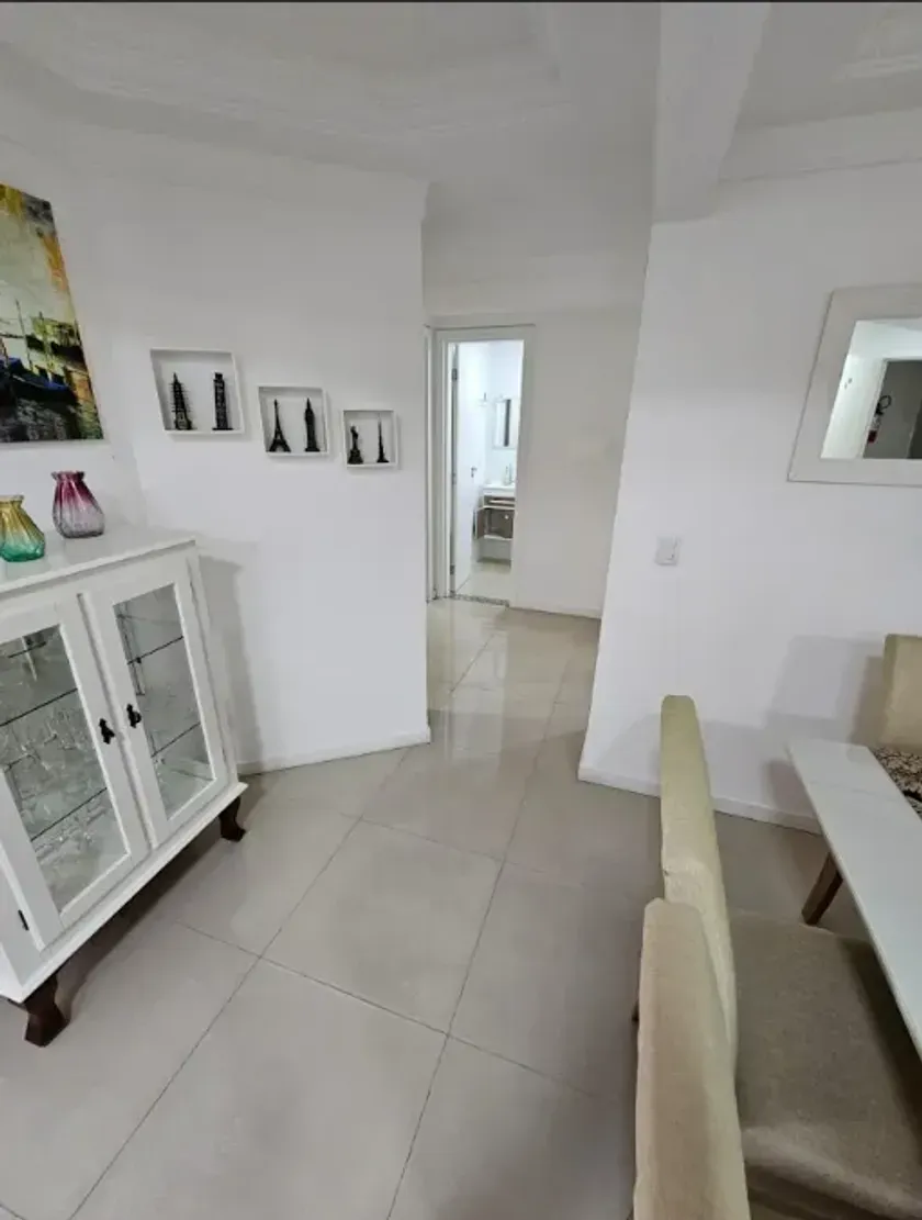 Apartamento quadra mar com 3 dormitórios sendo 1 suíte e 2 vagas de garagem  Balneário Camboriú/SC — foto 6