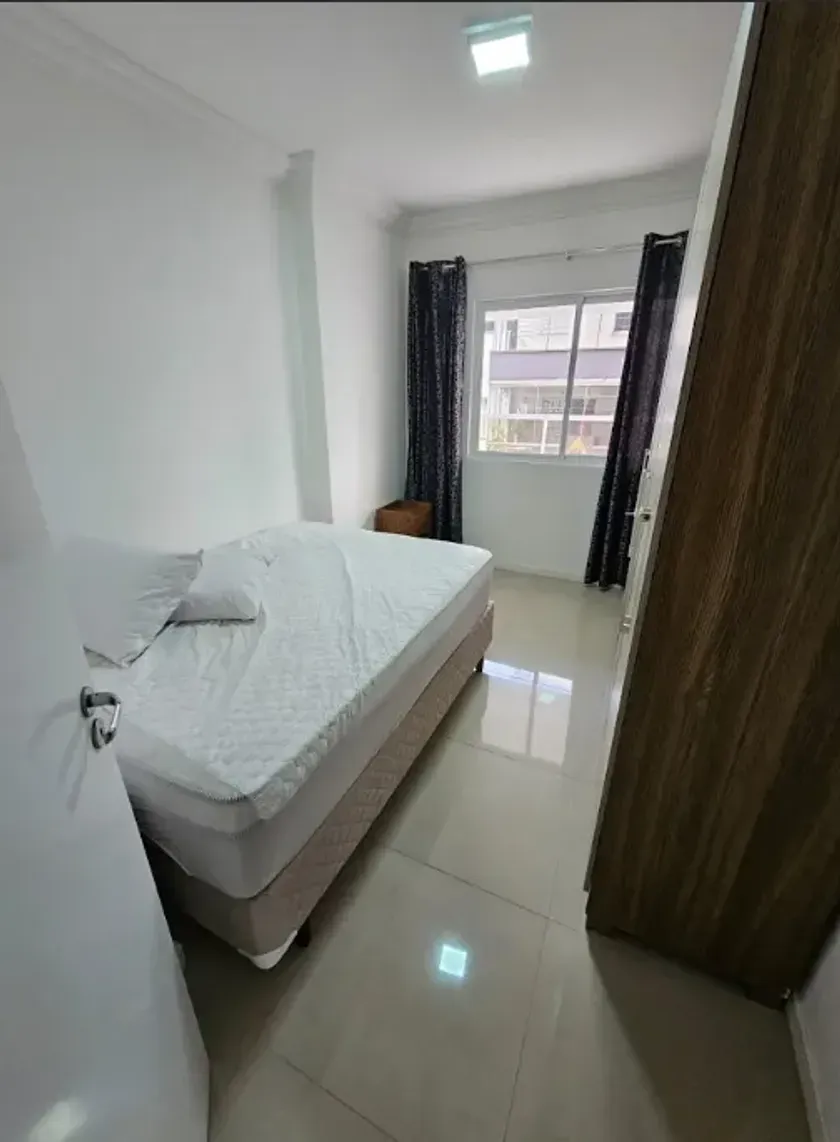 Apartamento quadra mar com 3 dormitórios sendo 1 suíte e 2 vagas de garagem  Balneário Camboriú/SC — foto 10