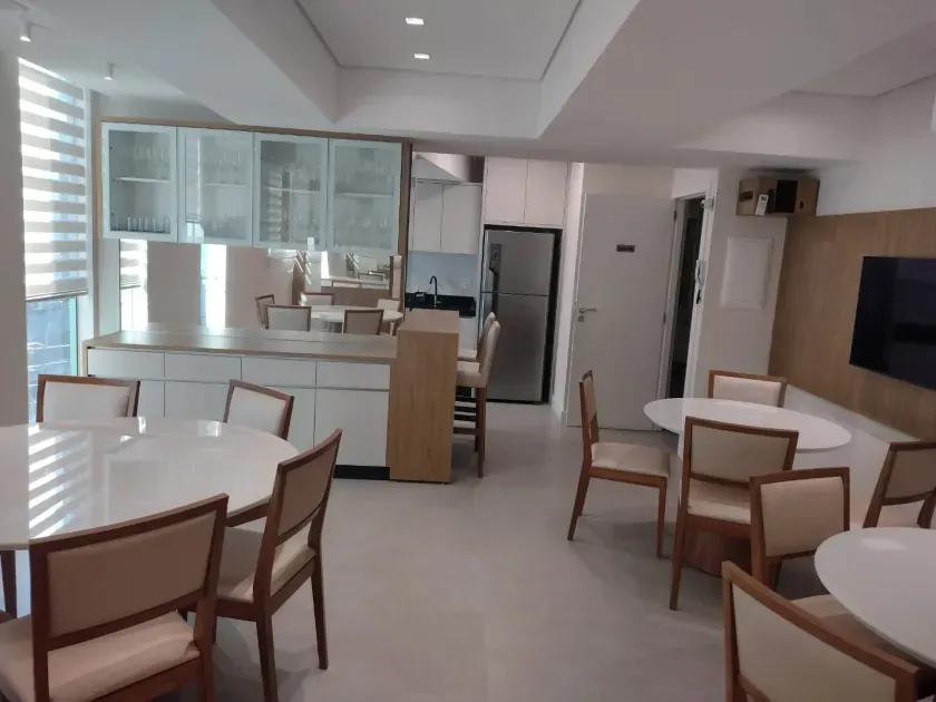 Apartamento com 3 suítes e 2 vagas de garagem no Bairro Pioneiros em Balneário Camboriú — foto 19