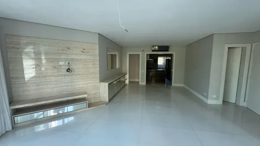 Apartamento no Brava Home
