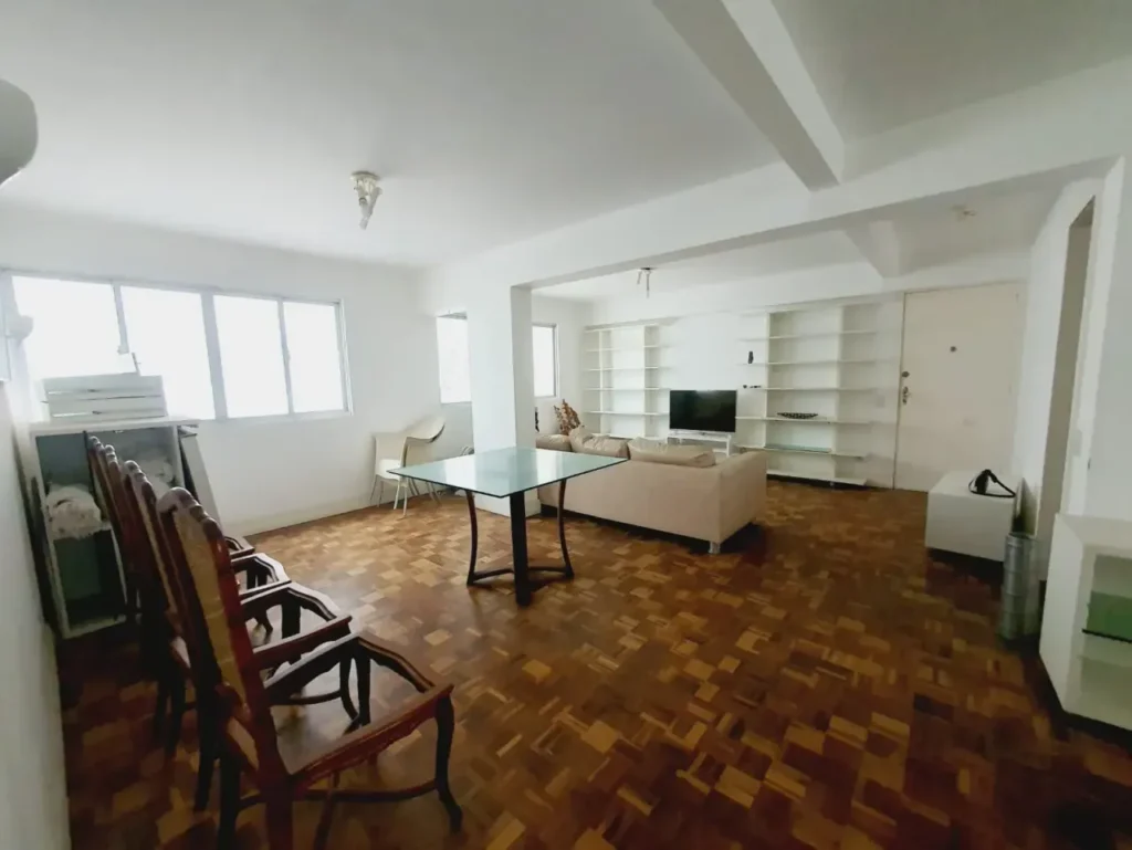 Apartamento no Edifício Antares