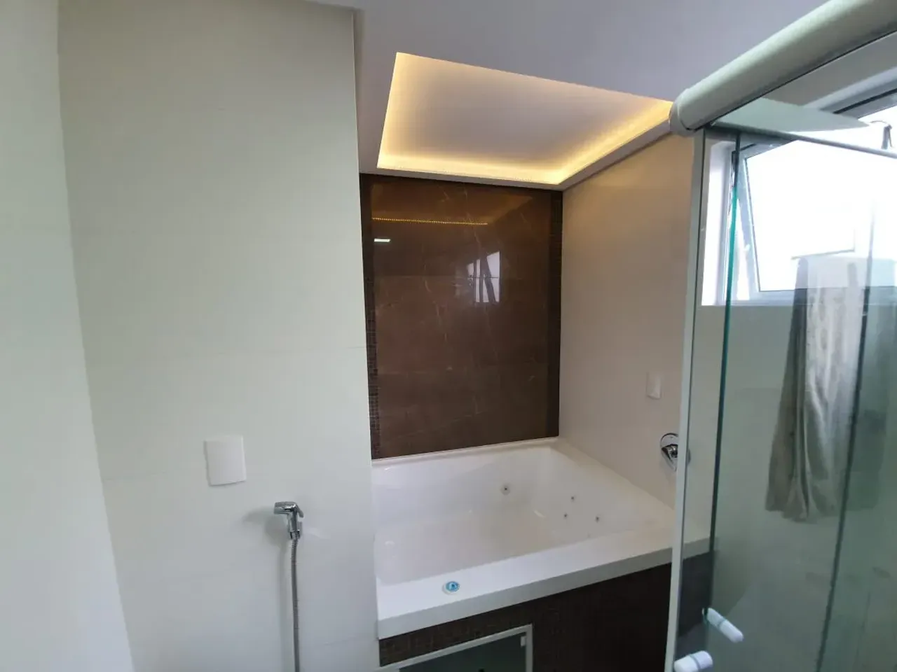 Apartamento com 3 suítes e 2 vagas de garagem em Balneário Camboriú/SC — foto 26