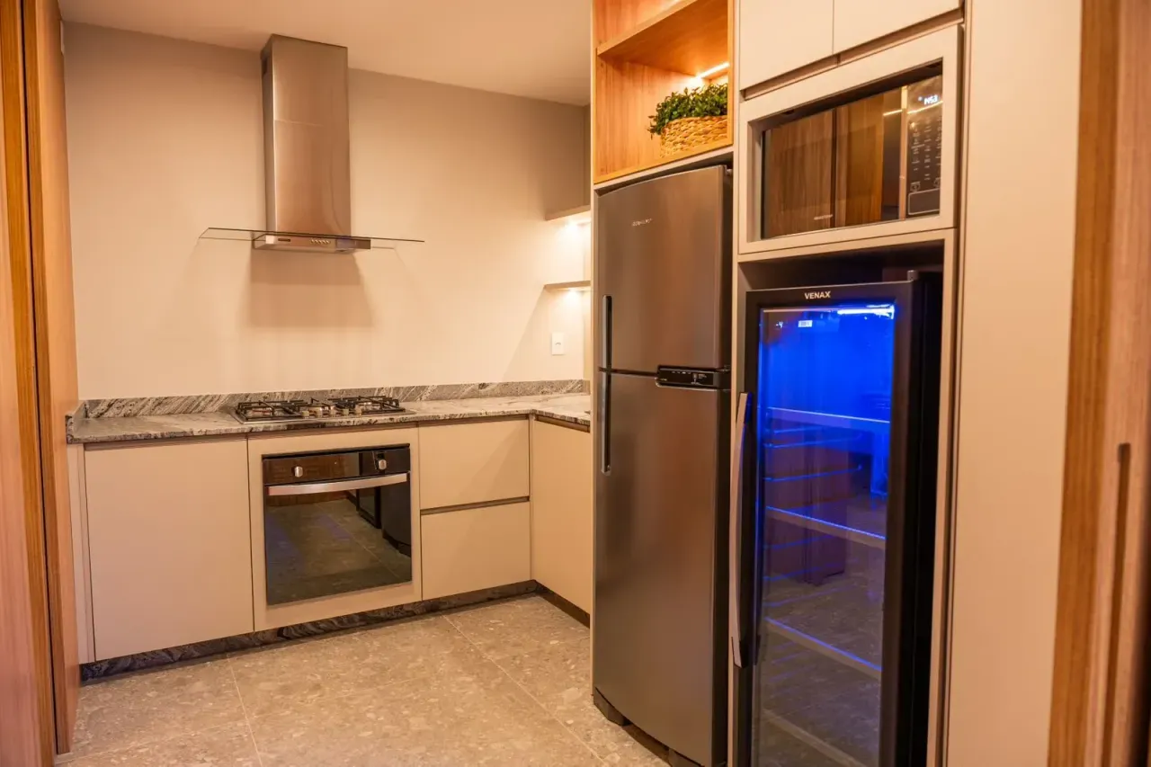 Apartamento andar alto com vista panorâmica do mar 4 suítes e 3 vagas em Balneário Camboriú — foto 3