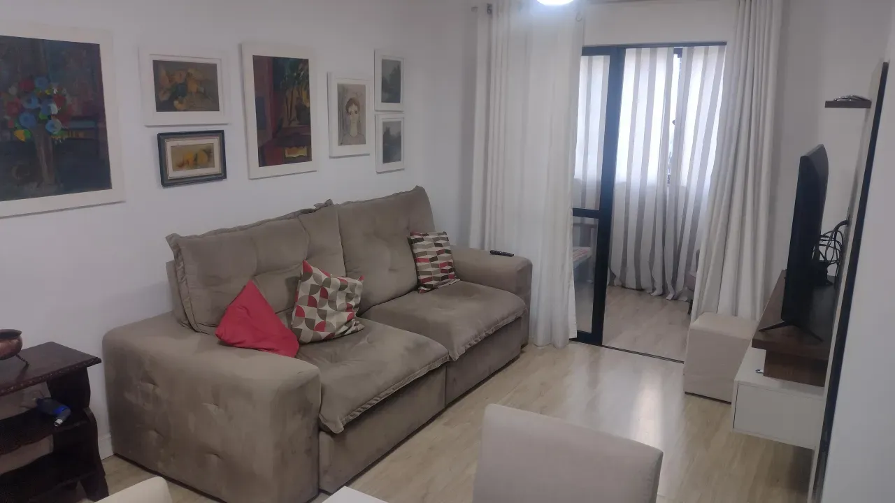 Apartamento com 2 dormitórios sendo 1 suíte e 1 vaga de garagem no Centro de Balneário Camboriú — foto 13