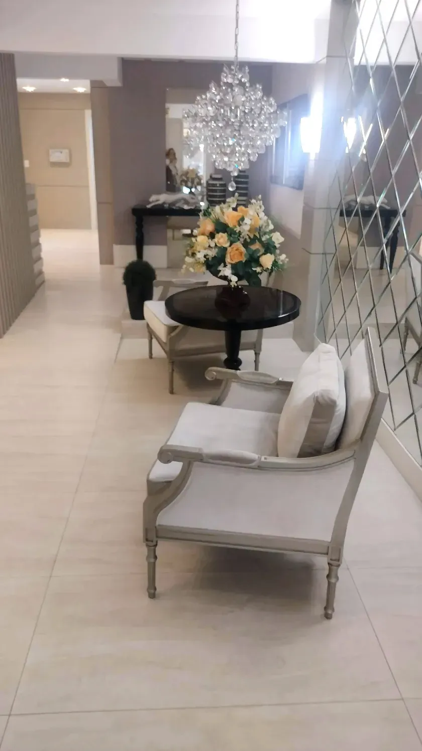 Apartamento com 2 dormitórios sendo 1 suíte e 1 vaga de garagem no Centro de Balneário Camboriú — foto 22