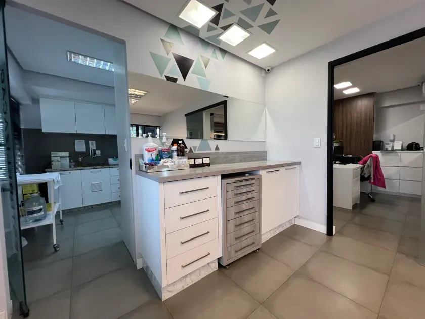 Sala Comercial no Centro de Balneário Camboriú — foto 9