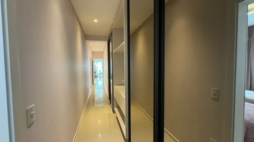 Apartamento com 3 suítes, 2 vagas de garagem no Pioneiros em Balneário Camboriú — foto 9