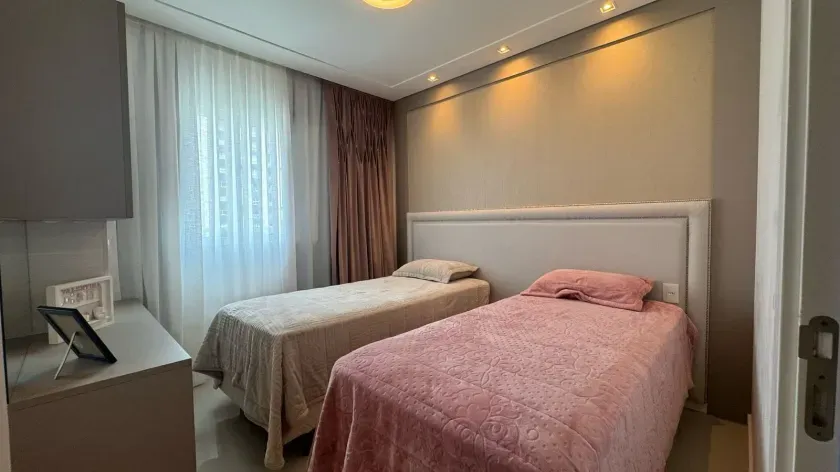 Apartamento com 3 suítes, 2 vagas de garagem no Pioneiros em Balneário Camboriú — foto 16