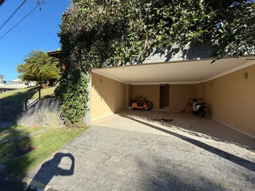 Casa com 2 lotes, 4 suítes e 2 vagas de garagem em condomínio Ariribá – Balneário Camboriú / SC — foto 5