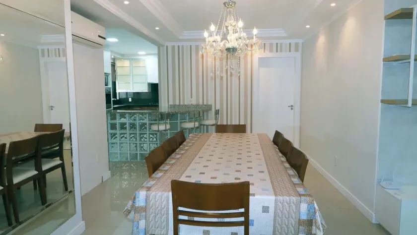 Apartamento com 3 suítes e 2 Vagas na Garagem em - Balneário Camboriú/SC — foto 3
