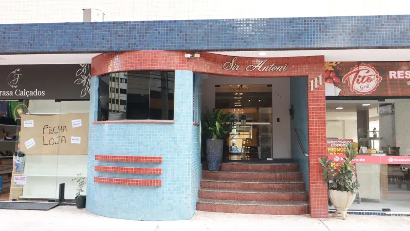 Apartamento com 3 suítes e 2 Vagas na Garagem em - Balneário Camboriú/SC — foto 29
