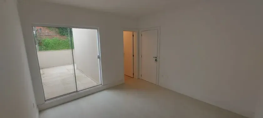 Casa com 5 suítes e 5 vagas na garagem na  Praia dos Amores - Balneário Camboriú/SC — foto 2
