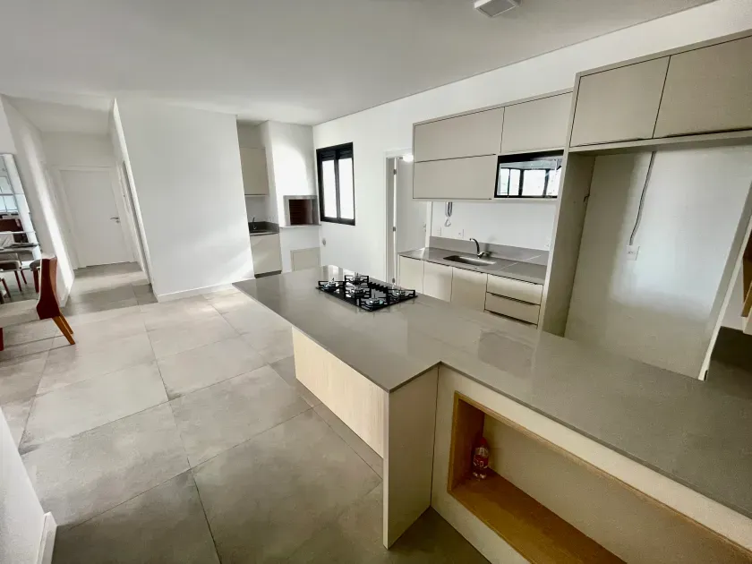 Apartamento com 3 Suítes sendo 1 master e 2 vagas de garagem no Centro – Balneário Camboriú/SC — foto 4
