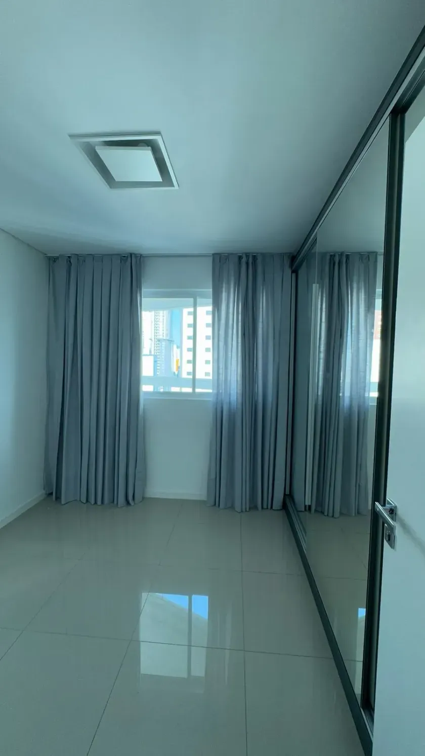 Apartamento com 3 dormitórios sendo 1 suíte quadra mar em Balneário Camboriú — foto 6