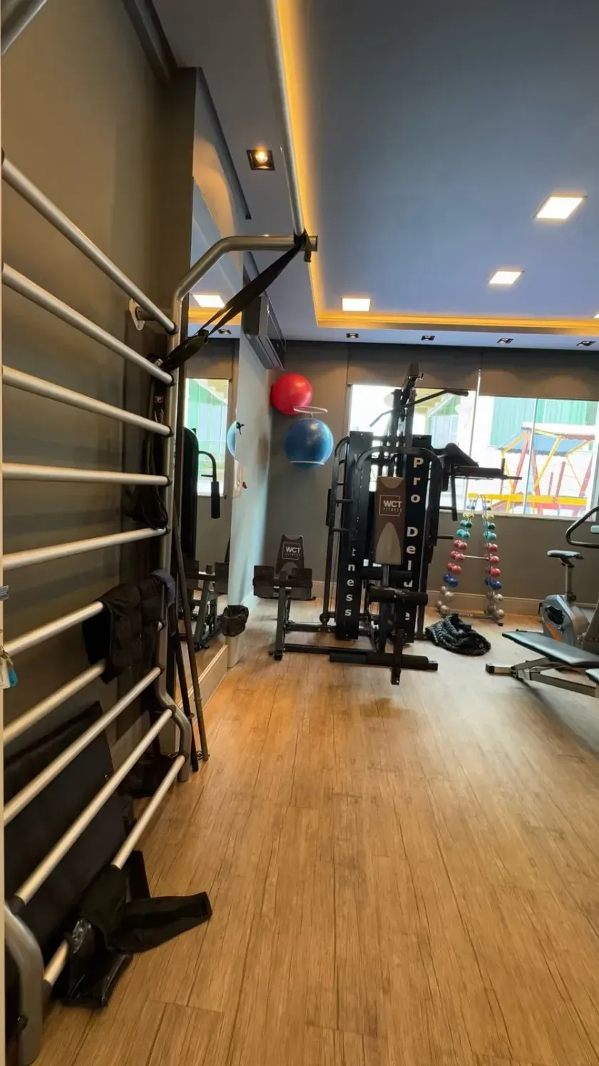 Apartamento com 3 dormitórios sendo 1 suíte quadra mar em Balneário Camboriú — foto 23