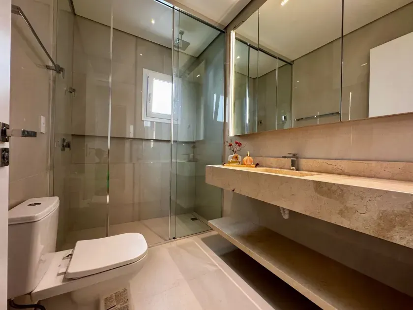 Apartamento com 4 suítes e 3 vagas de garagem na Praia Brava - Itajaí — foto 10