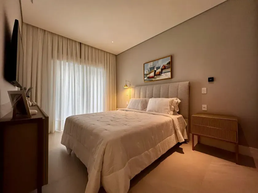 Apartamento com 4 suítes e 3 vagas de garagem na Praia Brava - Itajaí — foto 6